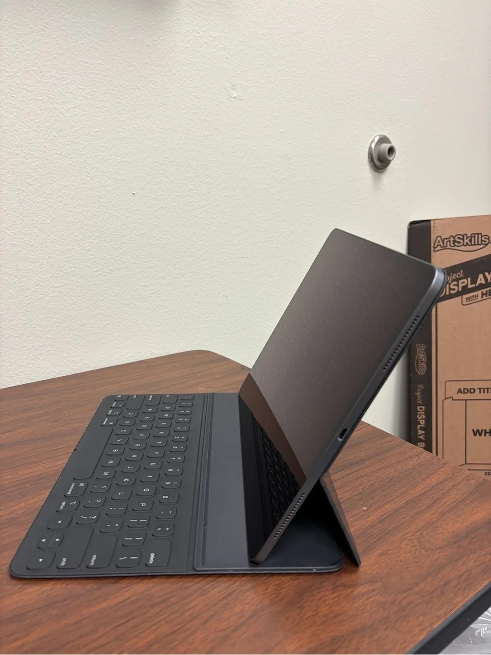 Apple iPad with Black Smart Keyboard